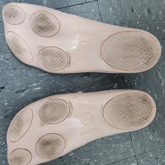 Crocs - Picture 3 of 5